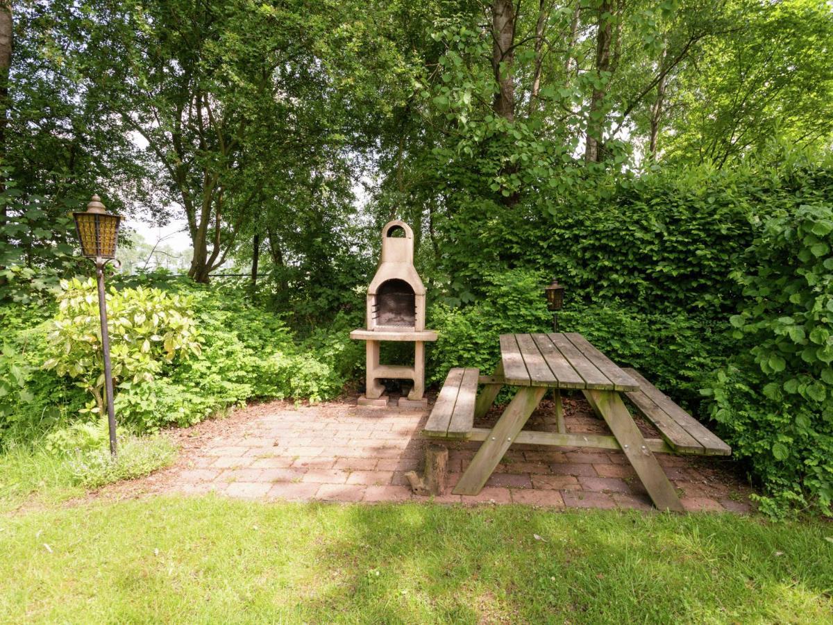 Villa With Spacious Garden Near Heeten 외부 사진